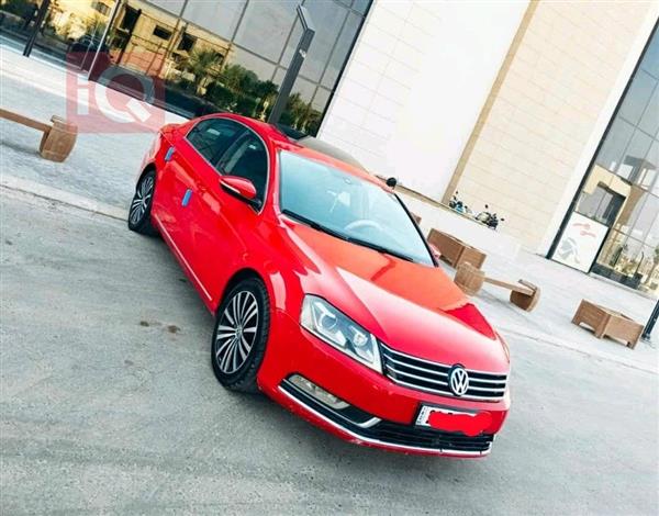 Volkswagen Passat 2011 for sale in Iraq - Al-Fallujah